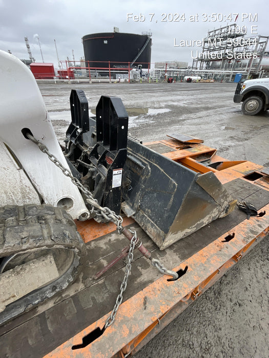 2022 TAKEUCHI 48" Pallet Forks - Takeuchi