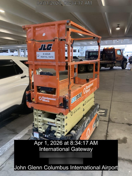 2022 JLG ES1932