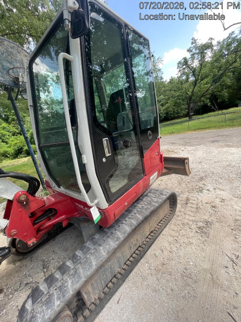 2022 TAKEUCHI TB235-2CR