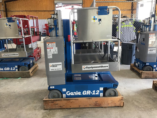 2020 GENIE GR-12