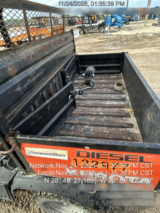 2020 Kubota RTV-X1140W-H Canopy, Diesel, 2 Seater, HDWS Tires, Windshield, Back up Alarm, Amber Strobe Light, Cargo Box