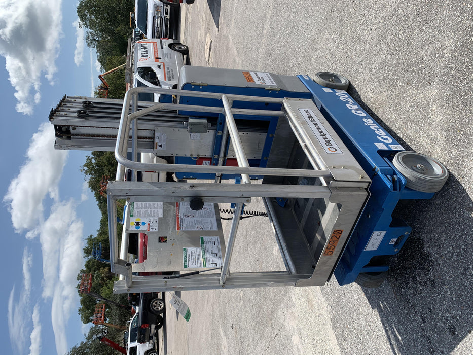 2019 GENIE GR-20