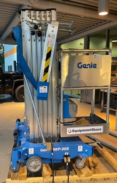 2023 GENIE AWP-30S DC