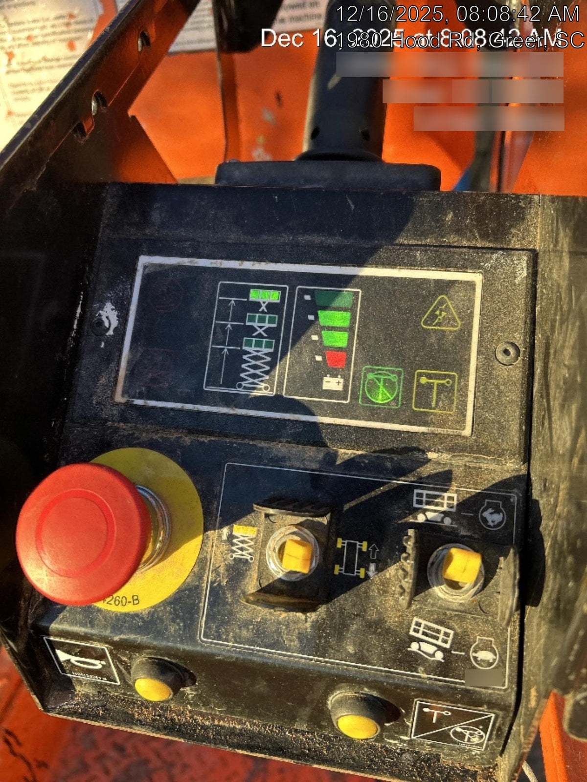 2021 JLG ES1330L