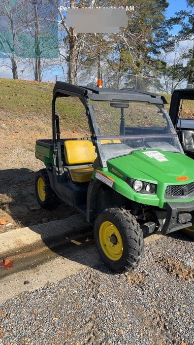 2021 John Deere XUV560E GATOR 4WD Utility Cart - 2-Seat, GAS, Canopy - ROPS, Windshield