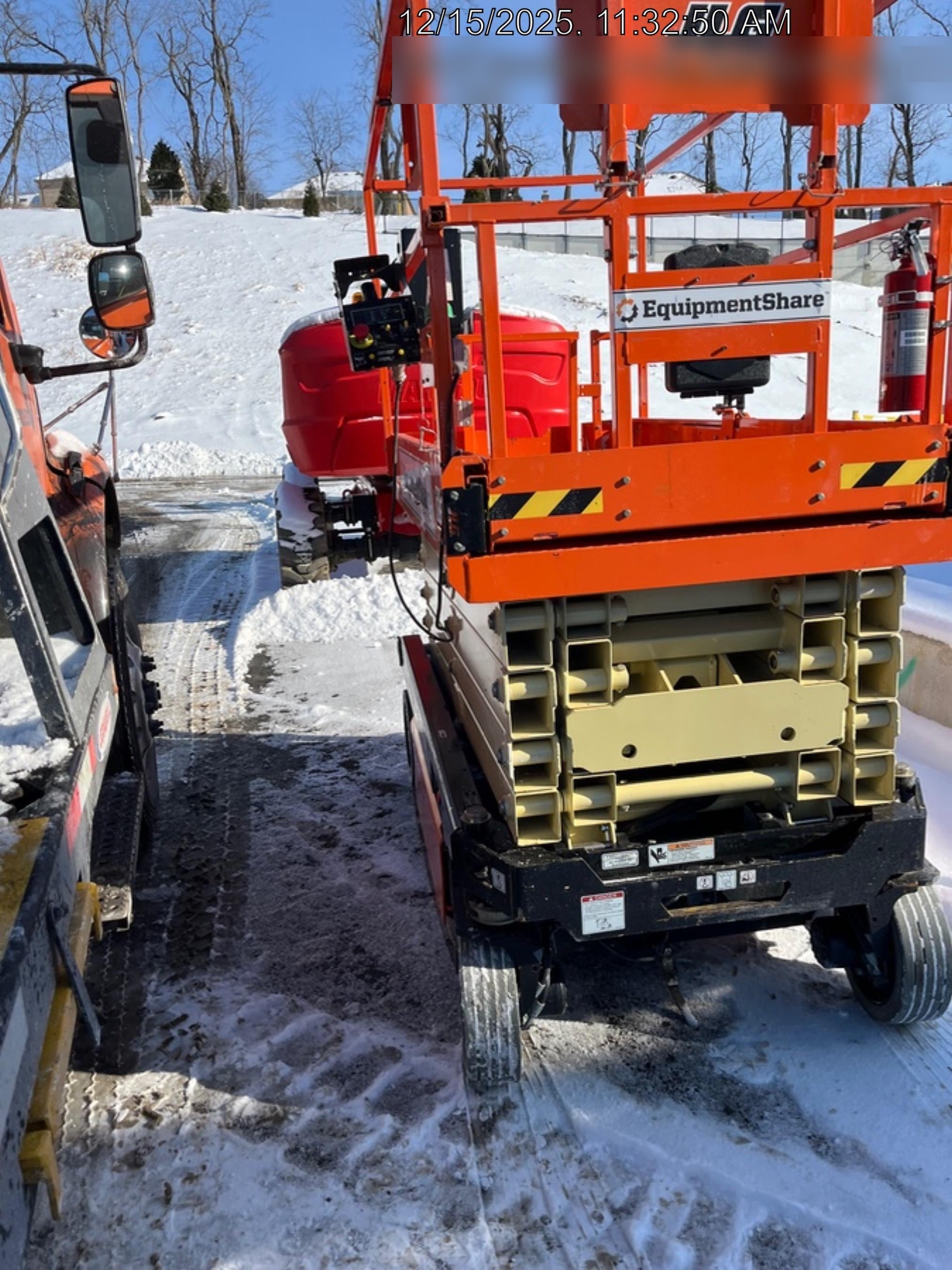 2021 JLG R3246