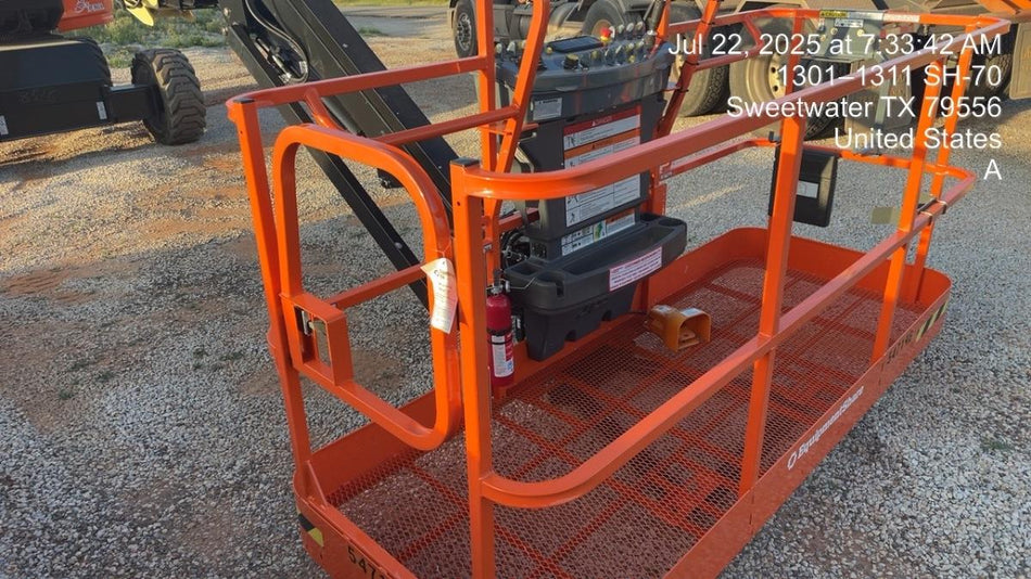 2025 JLG 660SJ