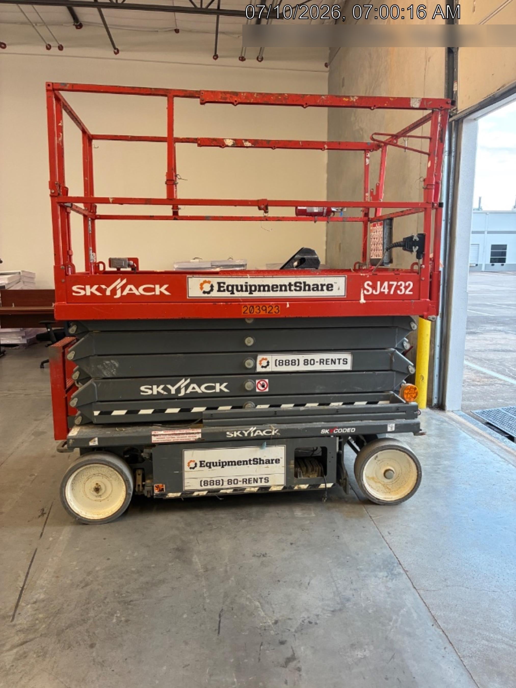 2022 SKYJACK SJ4732