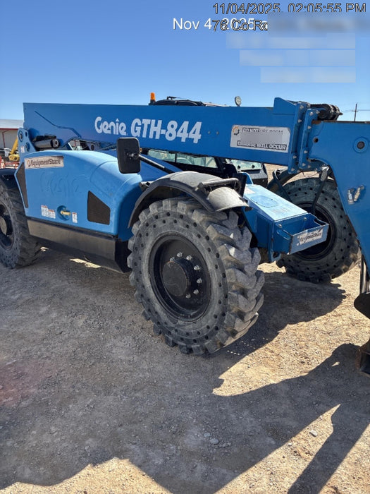 2018 Genie GTH-844 Genie GTH-844 w/Enclosed Cab w/HVAC, Work Lights, Solid Tires, Beacon, 60" Carriage and Forks