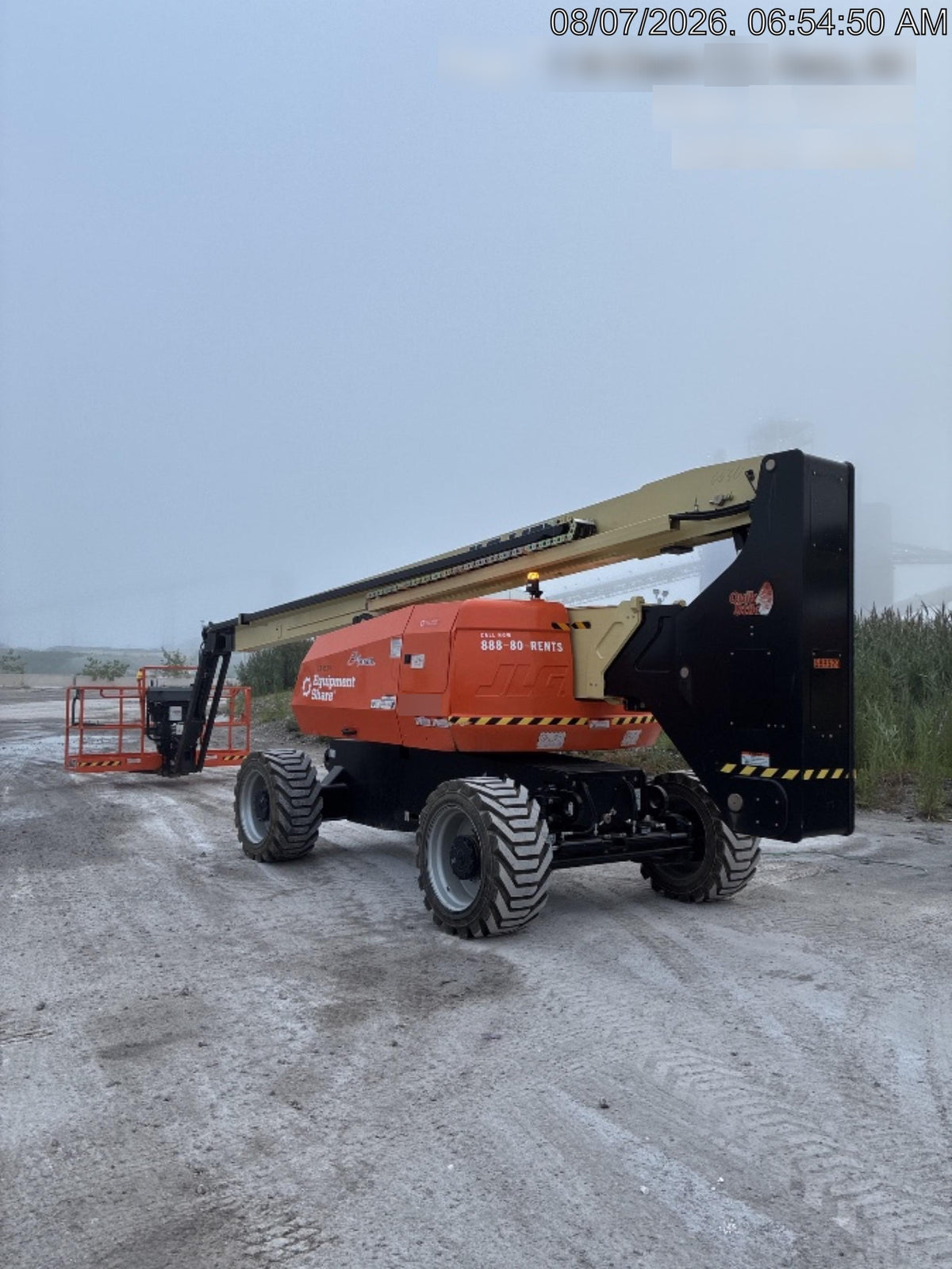2025 JLG 800AJ