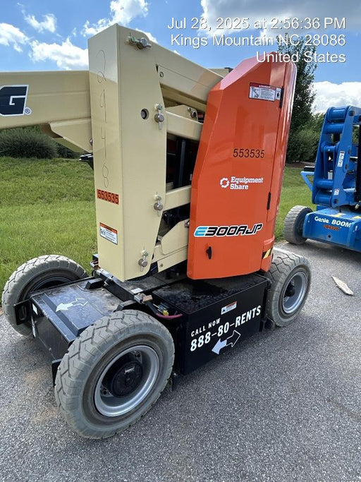 2025 JLG E300AJP