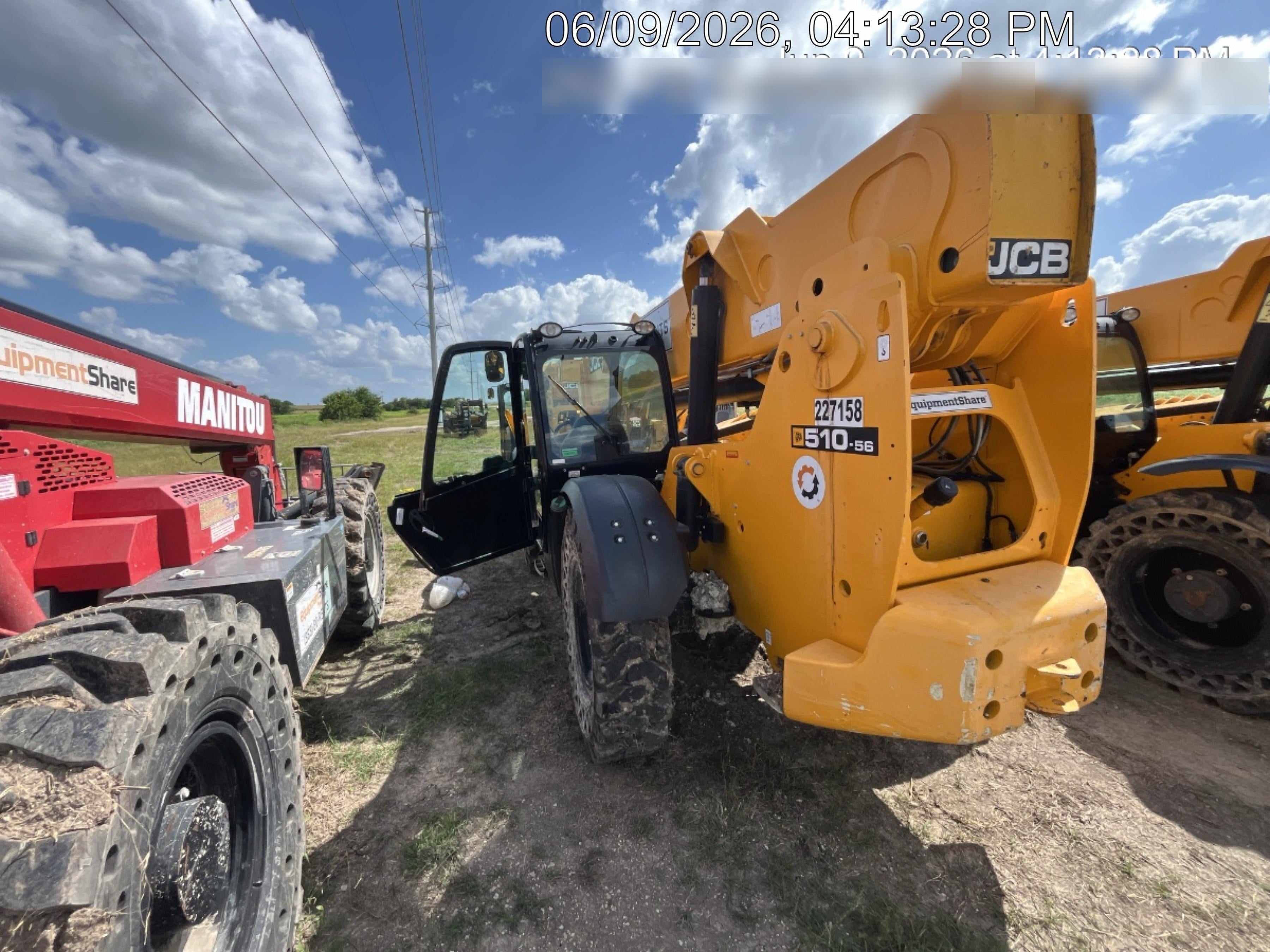 2022 JCB 510-56