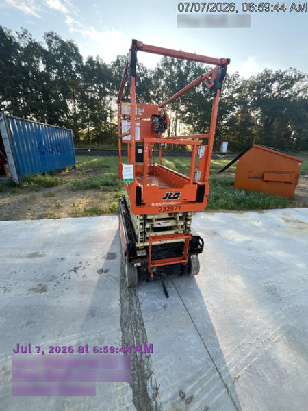 2022 JLG ES1932