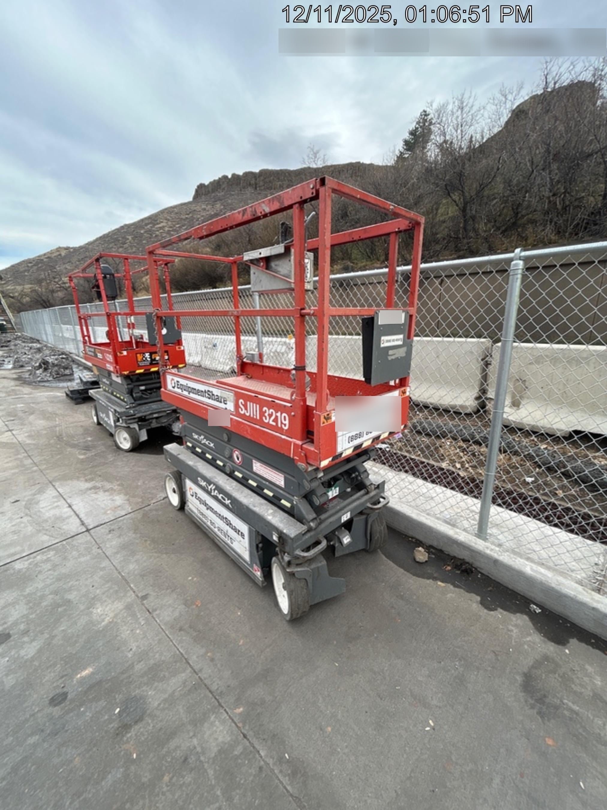 2019 Skyjack SJIII-3219 Standard Options