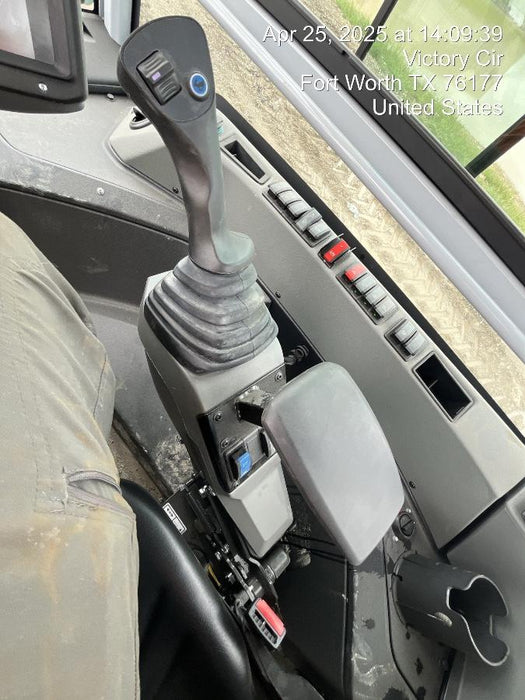 2025 WACKER NEUSON DV604 Cab Standard Tires