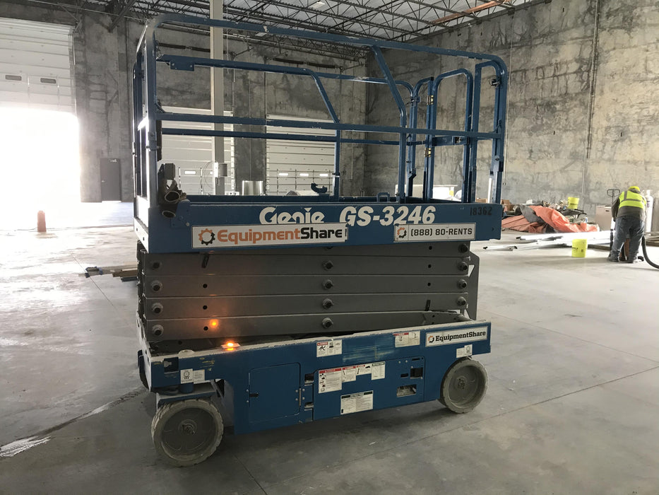 2018 Genie GS-3246 Genie GS-3246 w/Folding rails, Full height swing gate