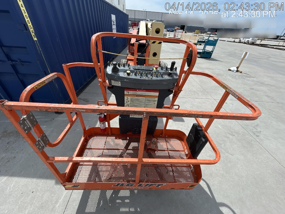 2021 JLG E450AJ
