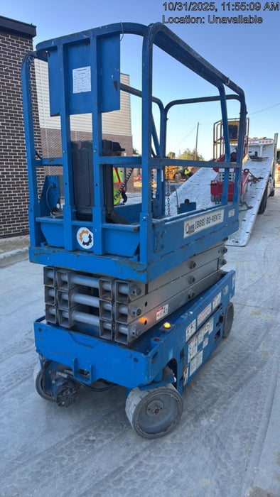 2017 Genie GS-1930 Genie GS-1930 Lift w/Fixed Rail and Chain Entry