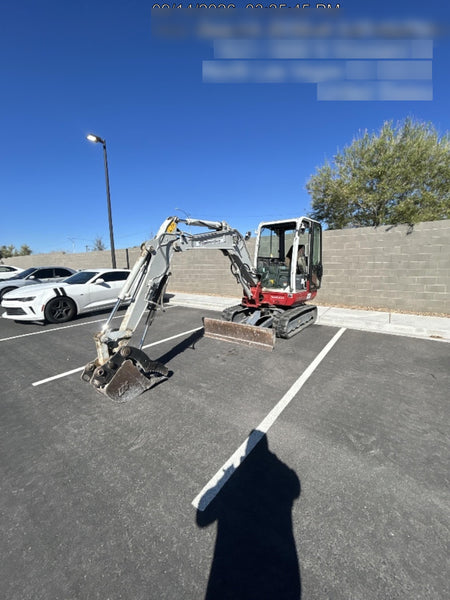 2023 TAKEUCHI TB235-2CR