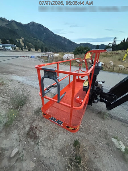 2025 JLG 660SJ