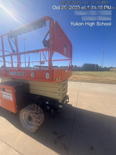 2022 JLG ERT4069