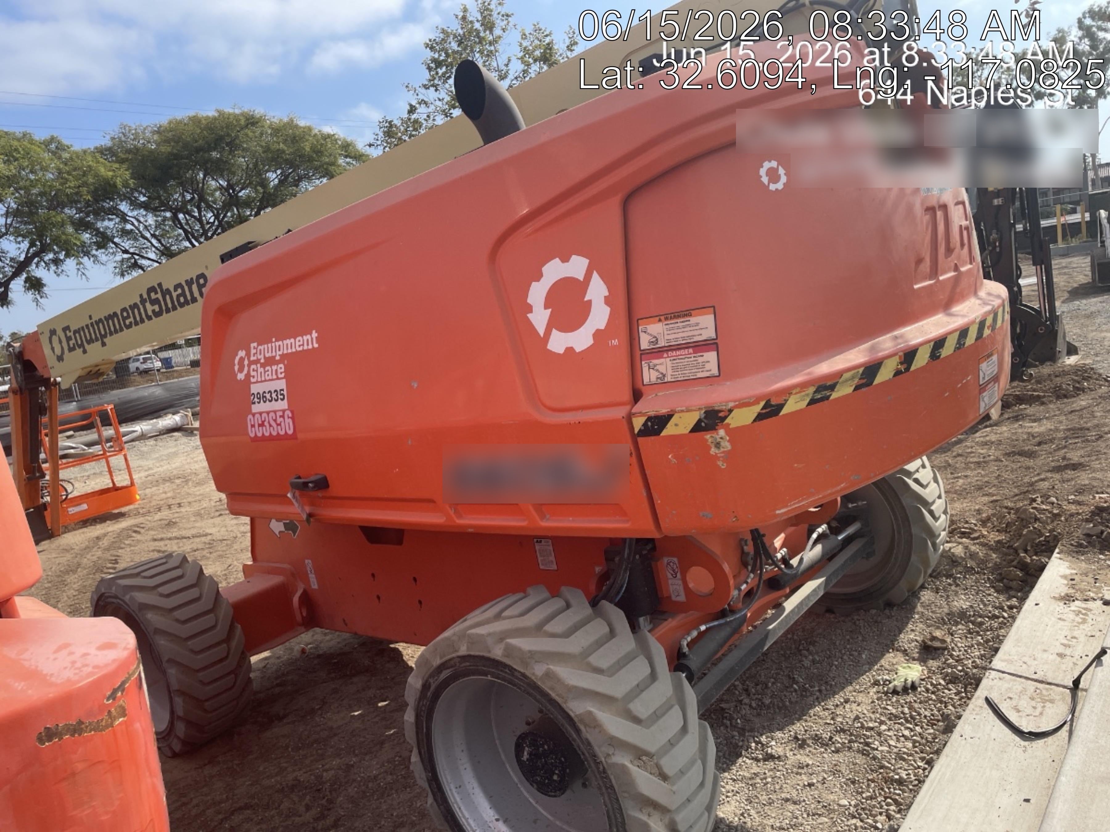 2023 JLG 660SJ