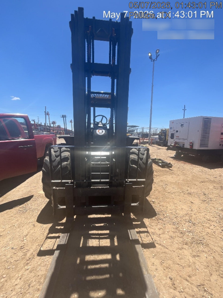 2023 CASE 588H