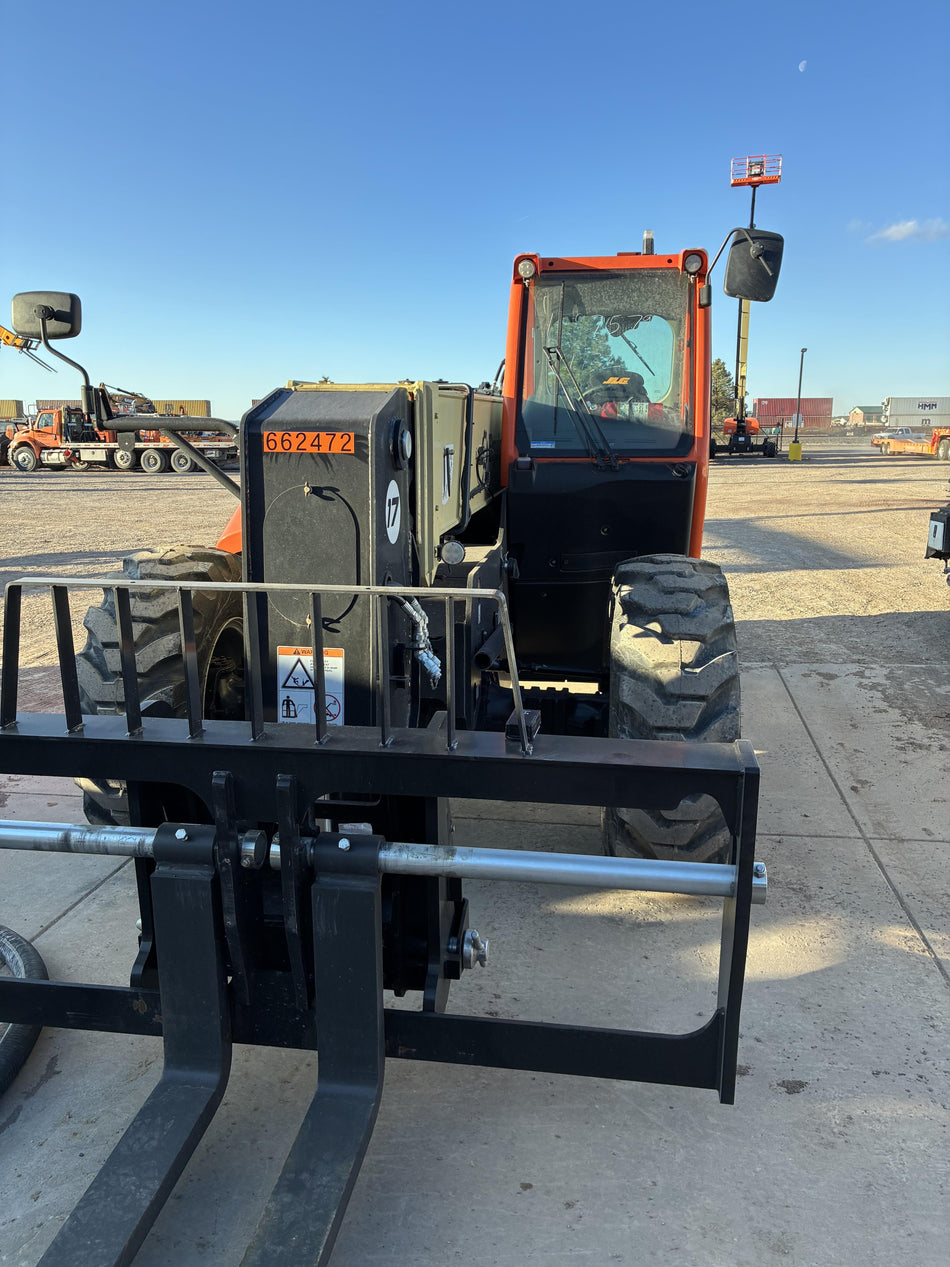 2026 JLG 1732