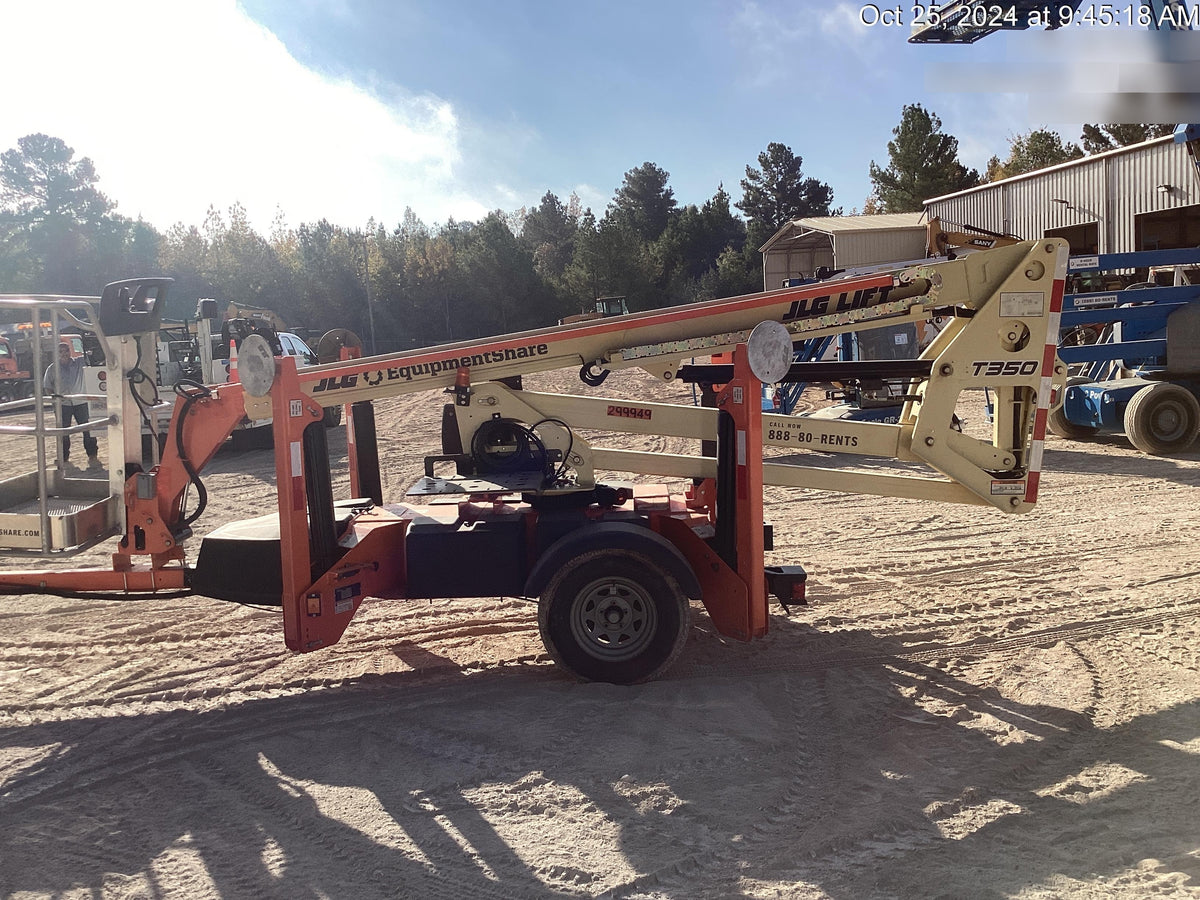 2023 JLG T350