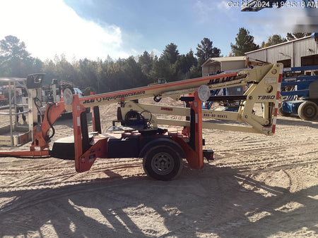 2023 JLG T350