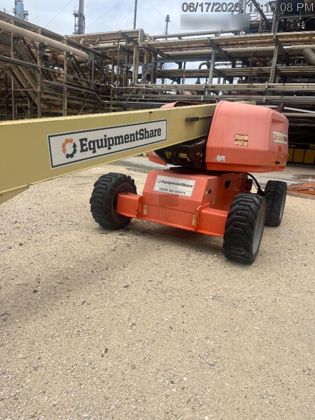 2019 JLG 660SJ