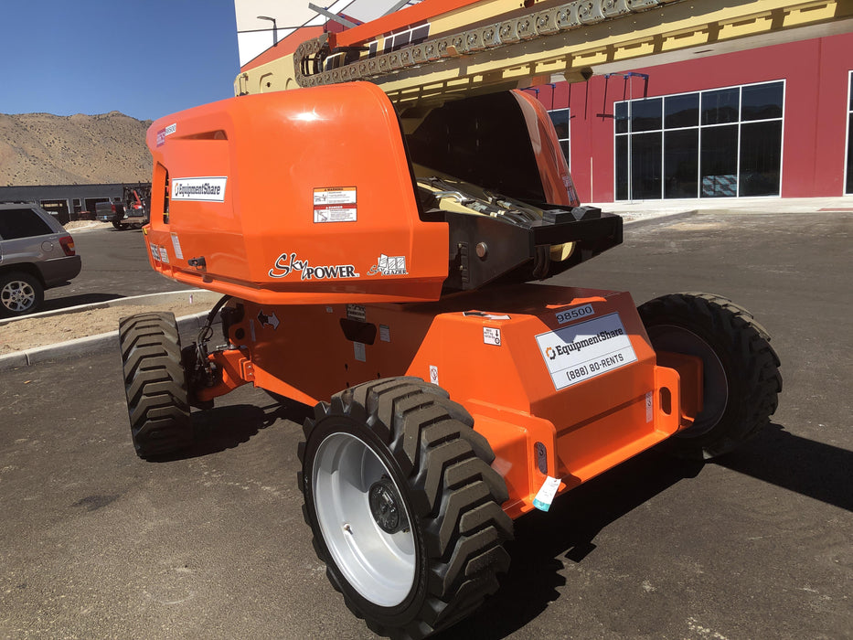 2020 JLG 660SJ