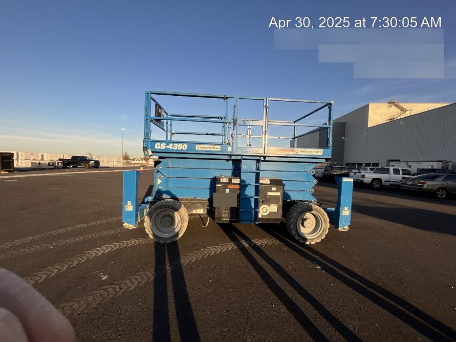 2020 GENIE GS-4390 RT