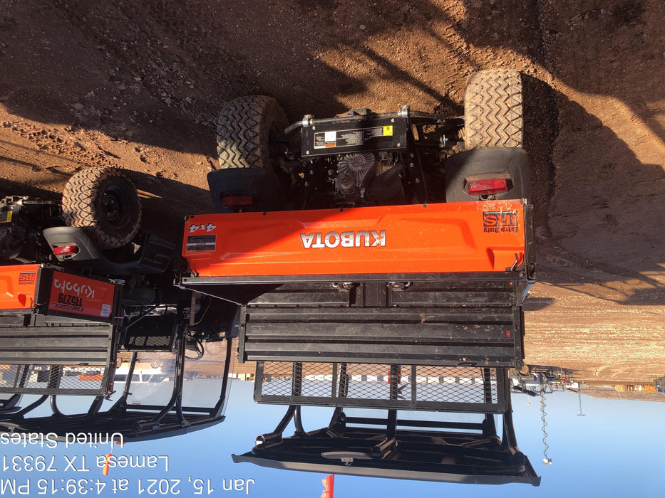 Kubota RTV-X1140W-H Kubota RTVX1140WH 4wd Utility Cart, LED Strobe, Windshield Tempered Glass, Plastic Canopy, Wire Harness Kit, Backup Alarm