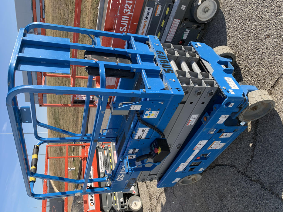 2019 Genie GS-1930 Fixed Rails with Chain Entry