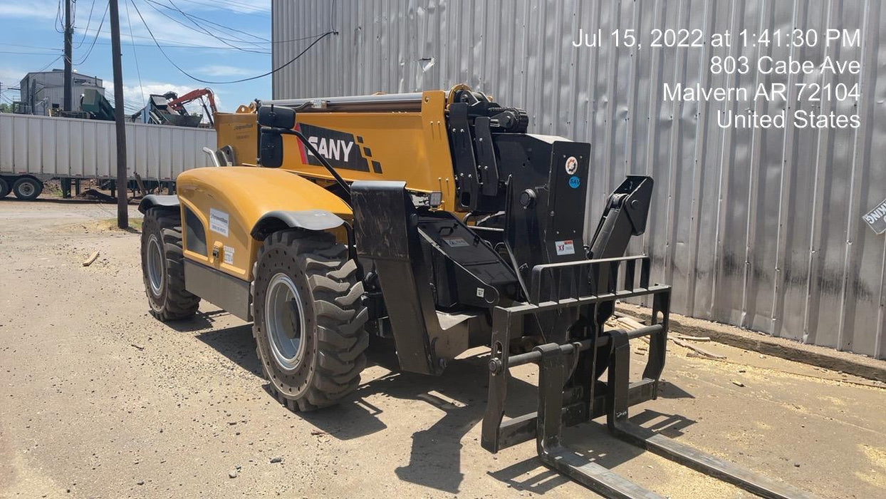 2022 SANY STH1056
