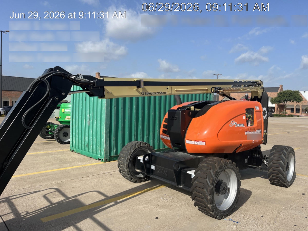 2026 JLG 600AJ