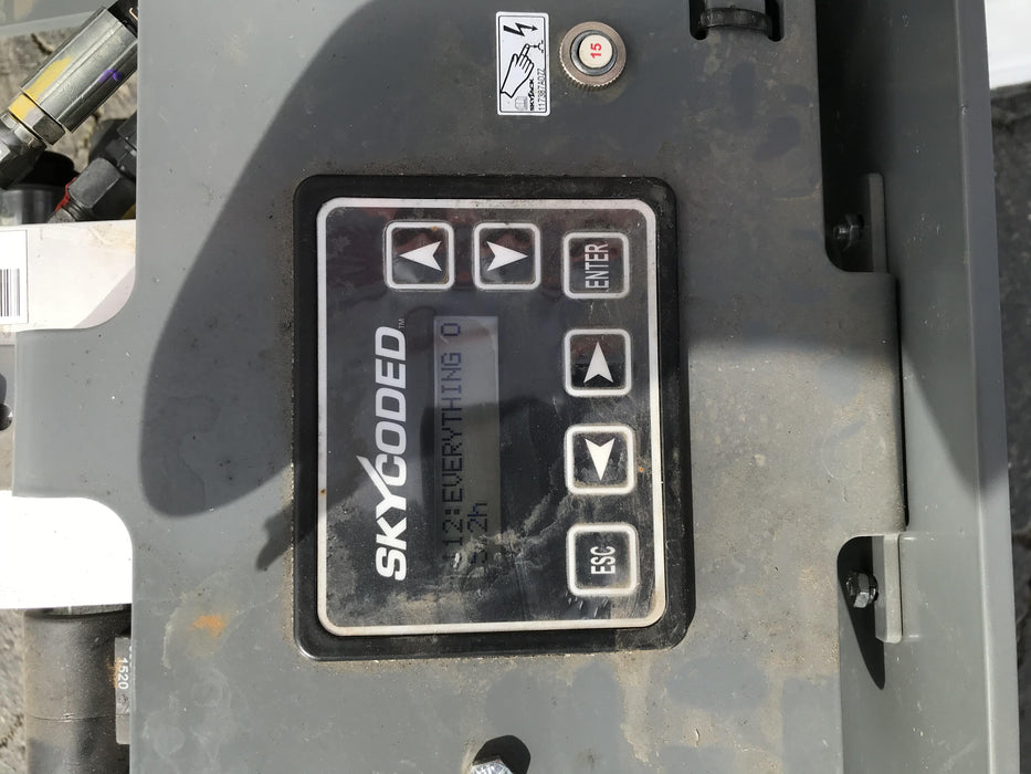 2020 Skyjack SJIII-3219 Solid NM Tires, Half height spring hinged entry gate, Dual Beacons, 800W Inverter