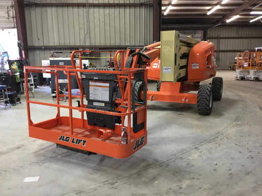 2019 JLG 450AJ