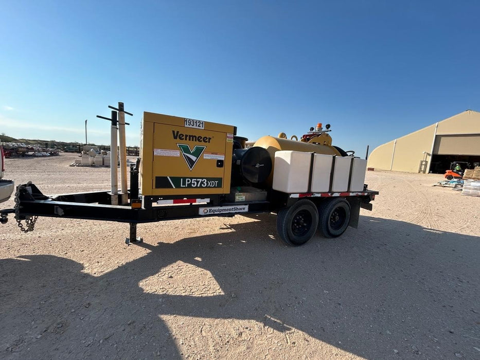 2022 Vac-Tron LP573XDT T4 Koehler Diesel Engine, 500 Gallon Debris Tank, x2 100 Gallon Water Tanks