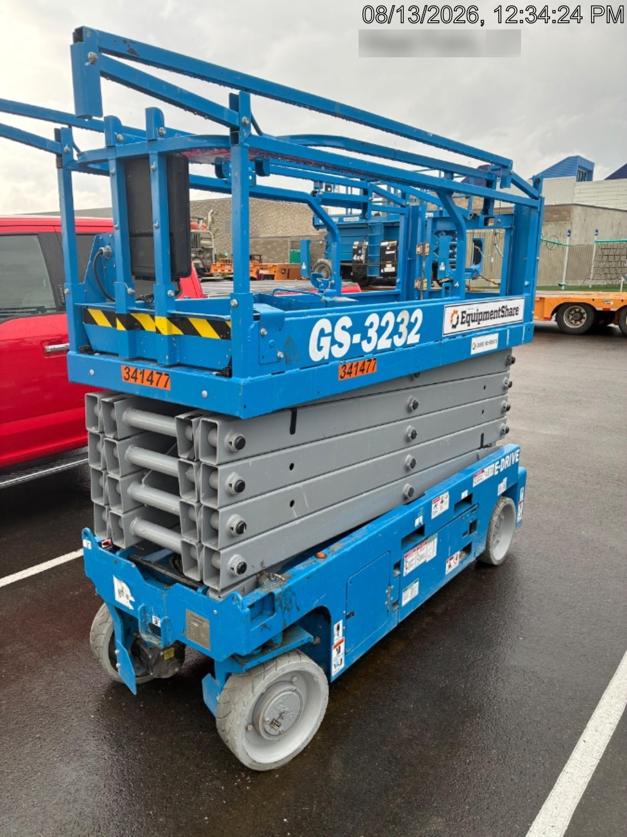 2023 GENIE GS-3232