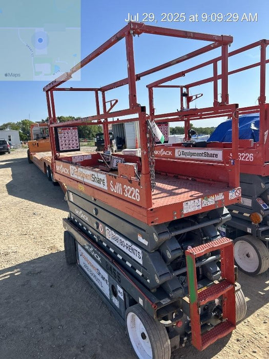 2018 Skyjack SJIII-3226 Skyjack SJIII3226 Scissor Lift w/Trojan Batteries