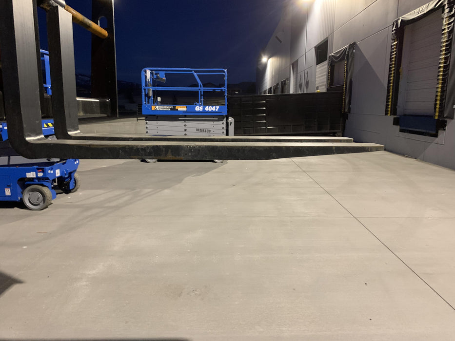 2021 MANITOU MTA8044