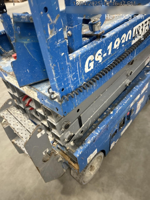 2019 Genie GS-1930 Fixed rails with chain Entry