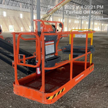2025 JLG 660SJ