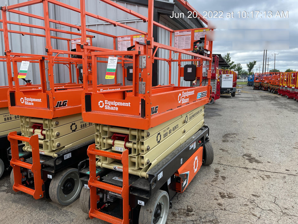 2022 JLG ES2632