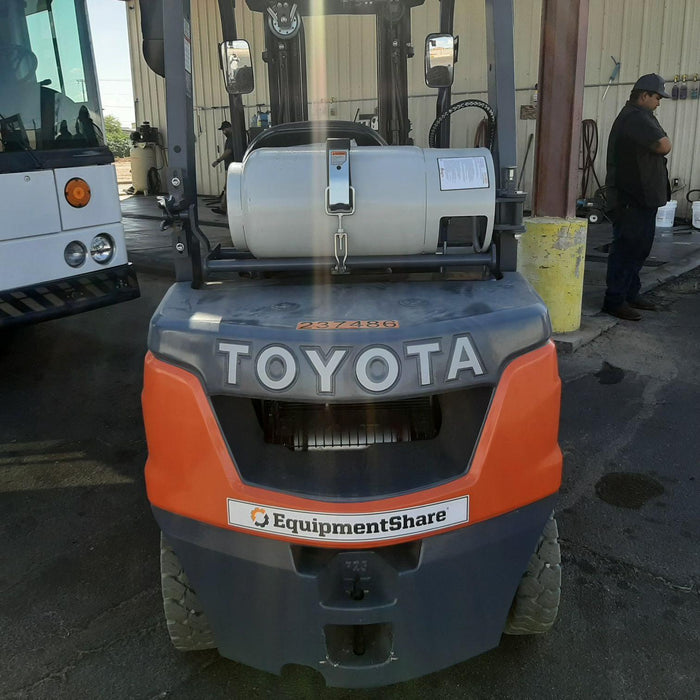 2022 TOYOTA 50-8FGU25