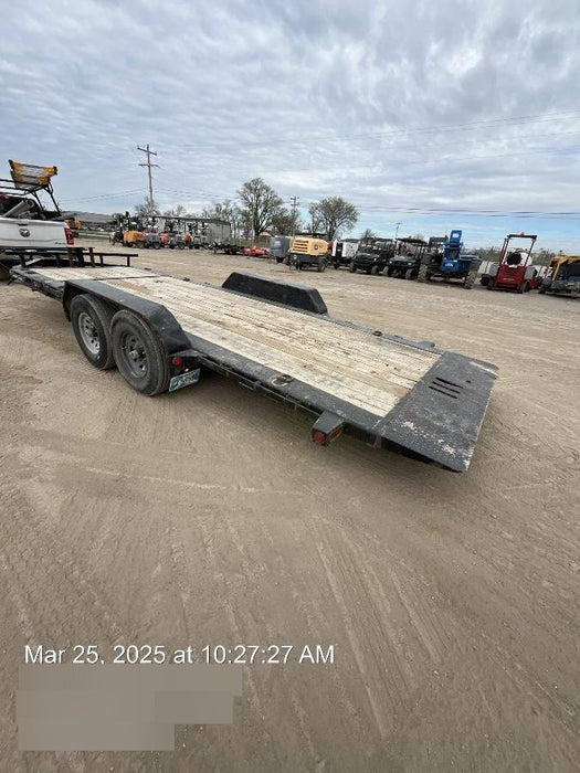 2019 LOADTRAIL Tilt-Deck Rental Trailer