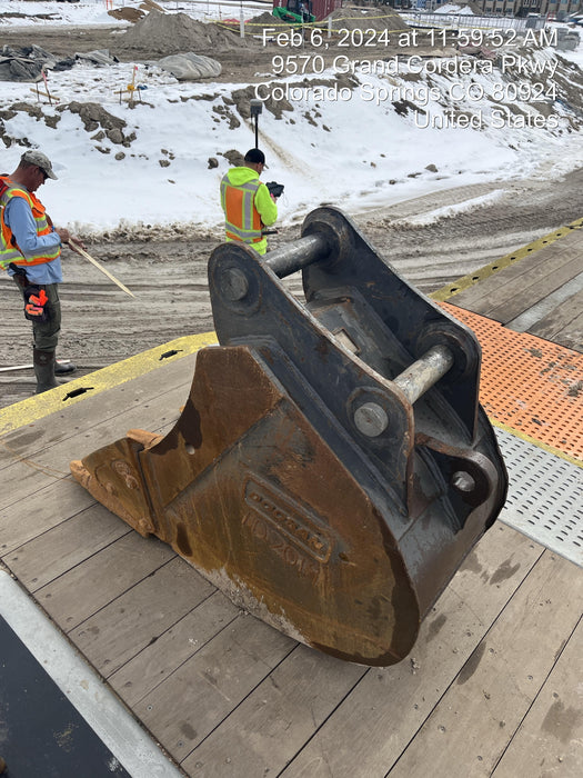 2019 DOOSAN 24" Excavator Bucket