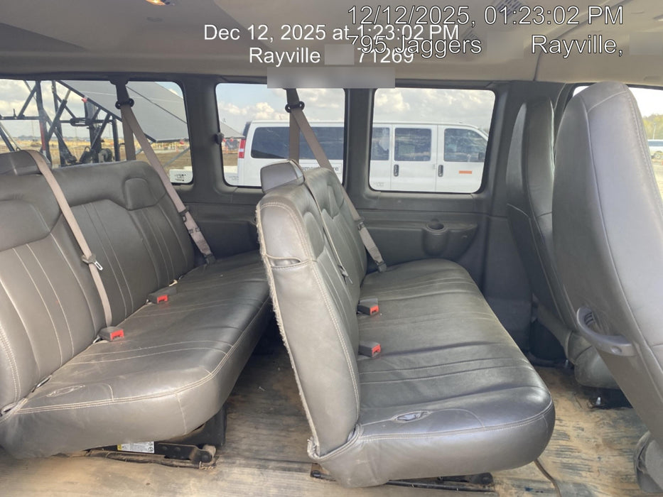 2023 CHEVROLET Express Van - Rental